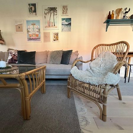 Charmigt Boende Med Perfekt Laege I Gamla Stan Фалкенберг Екстериор снимка
